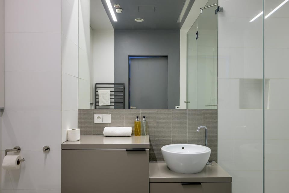 Toilet, Bathroom