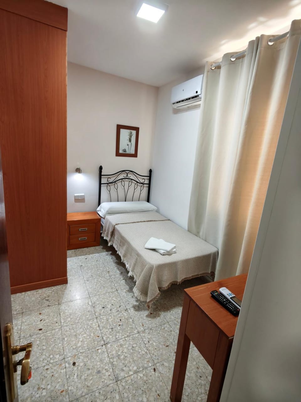 H Arkanta Bed and Breakfast in Community of Madrid