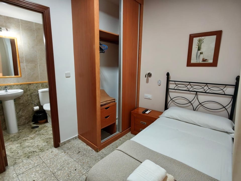 H Arkanta Bed and Breakfast in Community of Madrid