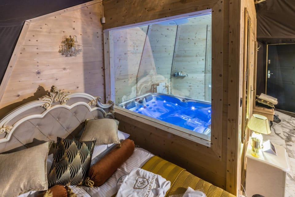 Bedroom, Bath