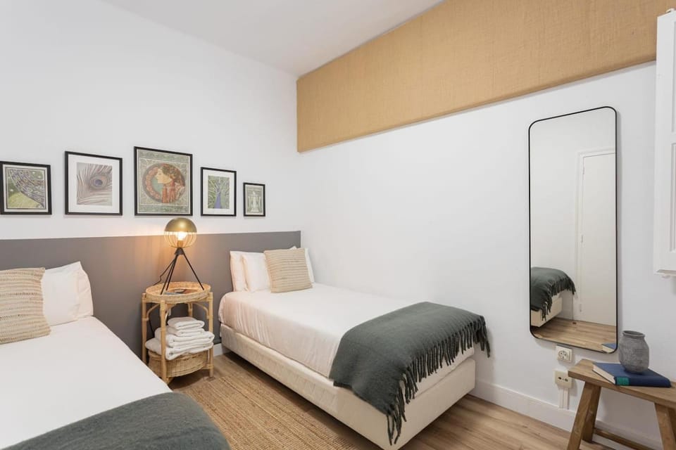 Stylish 3 Bedroom Apartment Apartment in Barcelona