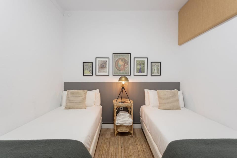 Stylish 3 Bedroom Apartment Apartment in Barcelona