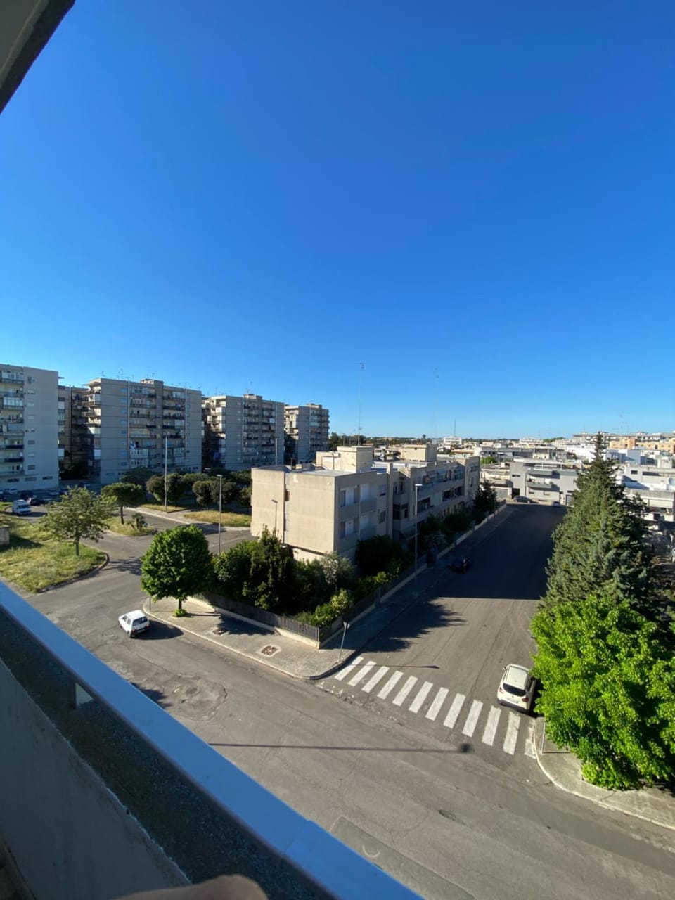 Neighbourhood, Balcony/Terrace, City view, Street view