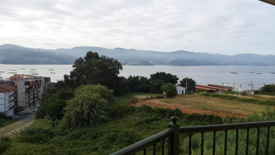 APARTAMENTO CON VISTAS AL MAR EN RAXó Apartment in O Morrazo