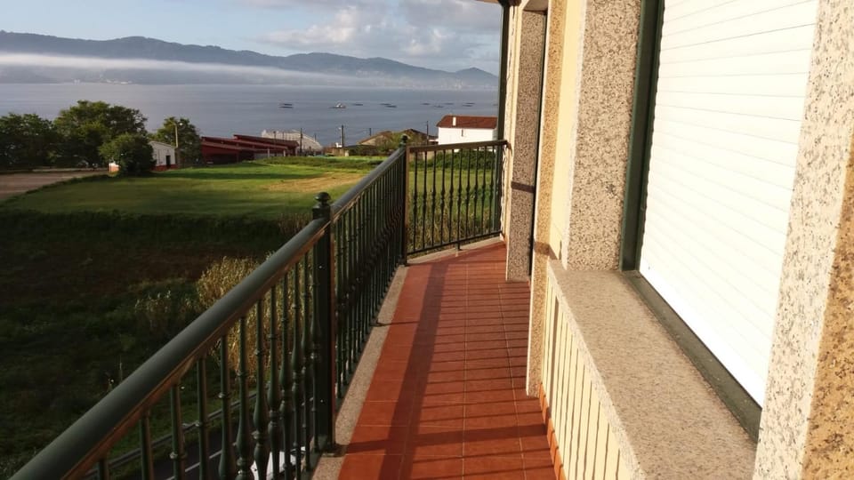 APARTAMENTO CON VISTAS AL MAR EN RAXó Apartment in O Morrazo