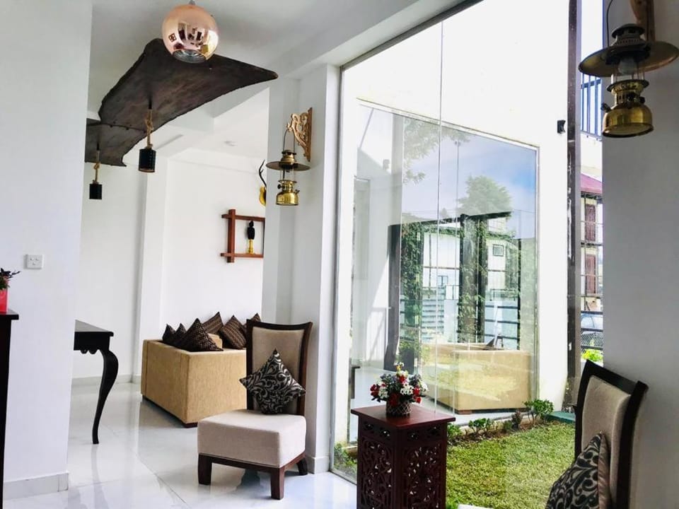 Ivy Bungalow Bed and Breakfast in Nuwara Eliya