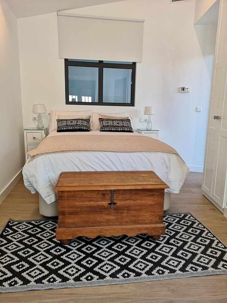 Casa Rural Albireo, rebosante de luz y naturaleza. Farm Stay in Faro District