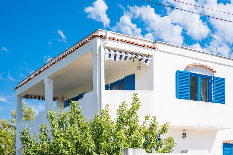 Property building, Balcony/Terrace