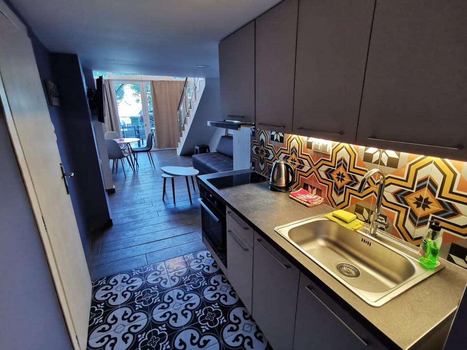 Living room, kitchen