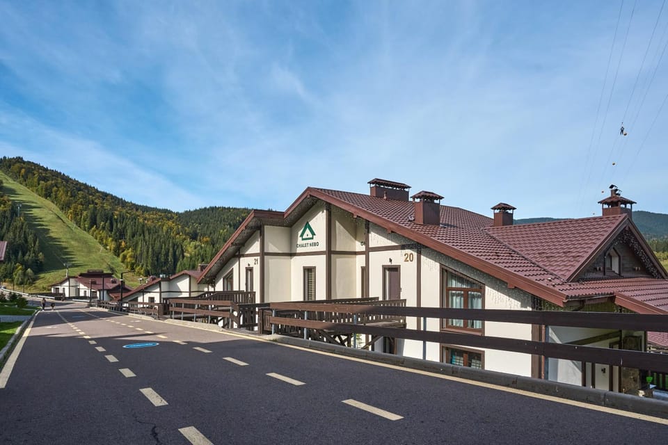 Property building, Natural landscape, Mountain view, Street view