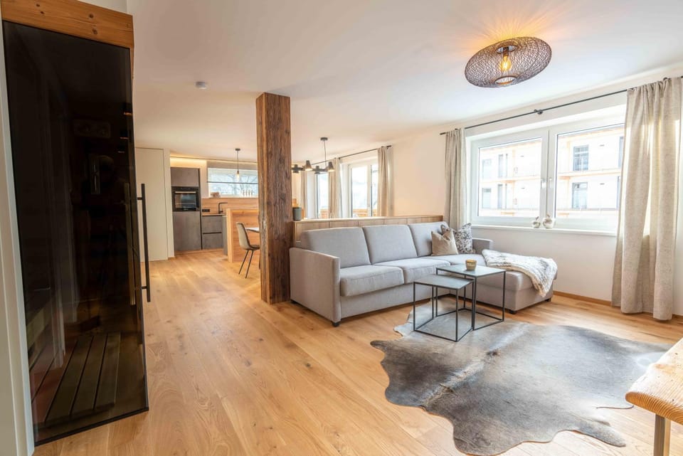 Kaminzimmer Suite Apartment in Salzburgerland