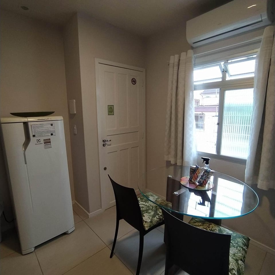 Loft encantador B - 8 km de Floripa Apartment in São José