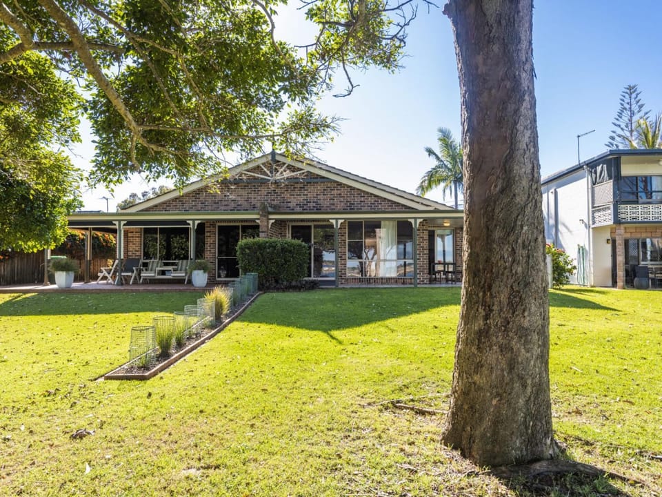 Montrose by the Bay House in Iluka