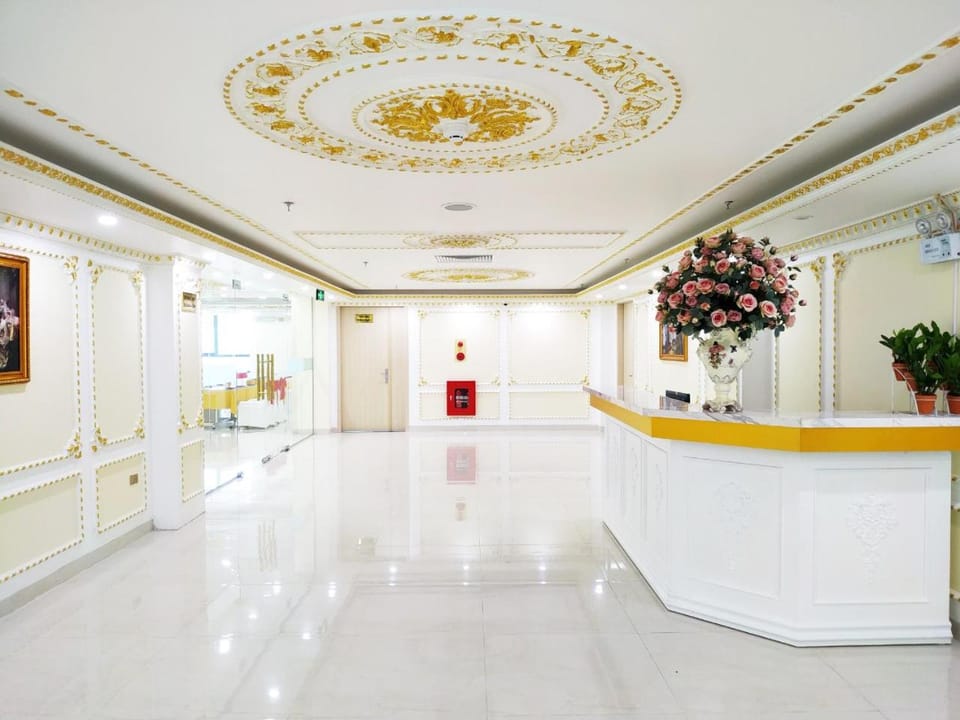 Restaurant/places to eat, Lobby or reception