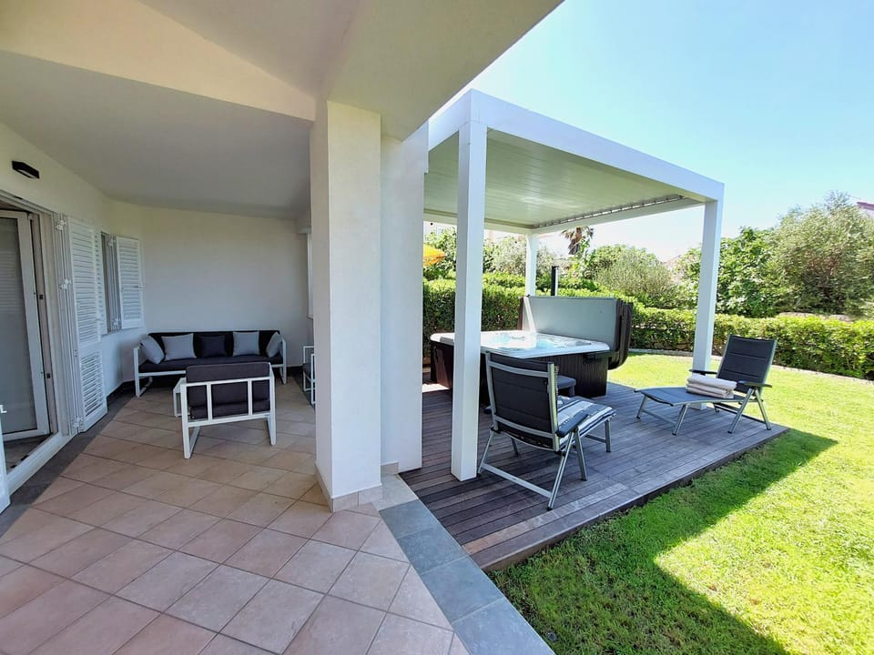 Garden, Hot Tub, View (from property/room), Balcony/Terrace, Open Air Bath