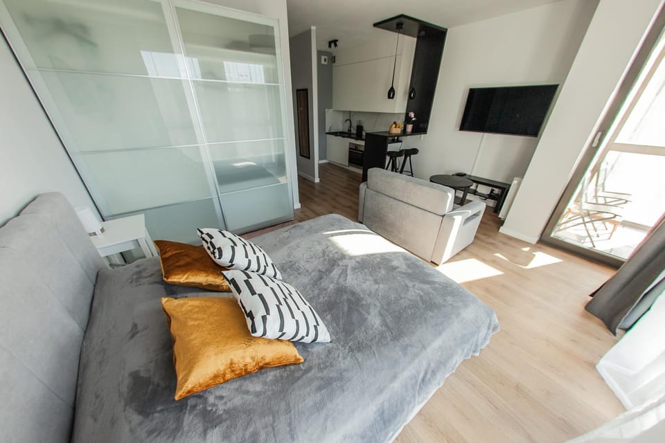 Kitchen or kitchenette, Photo of the whole room, Decorative detail, Bedroom