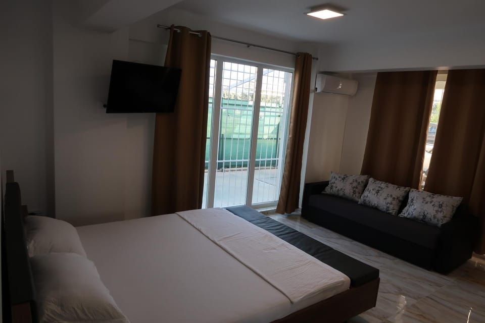 Home Space One Apartment in Constanța County