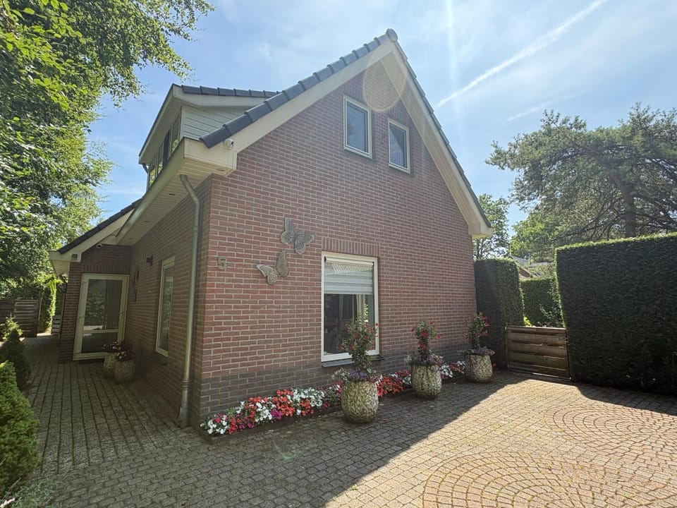 Mariposa Villa in Gelderland, Netherlands