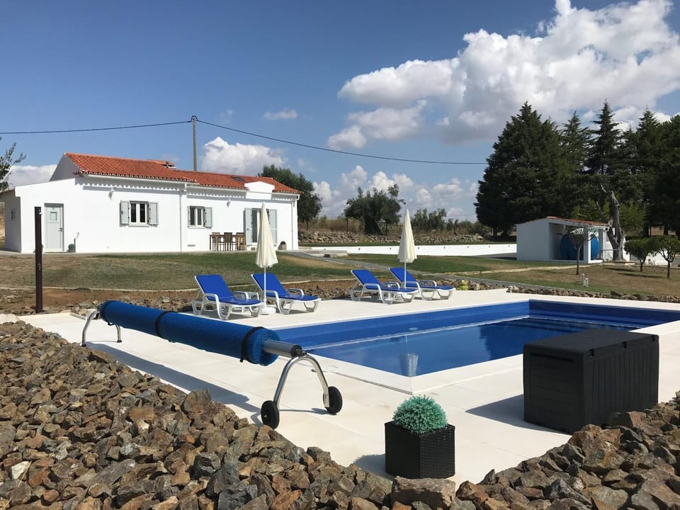 Horta da Rosa - Adults Only Bed and Breakfast in Évora District, Portugal