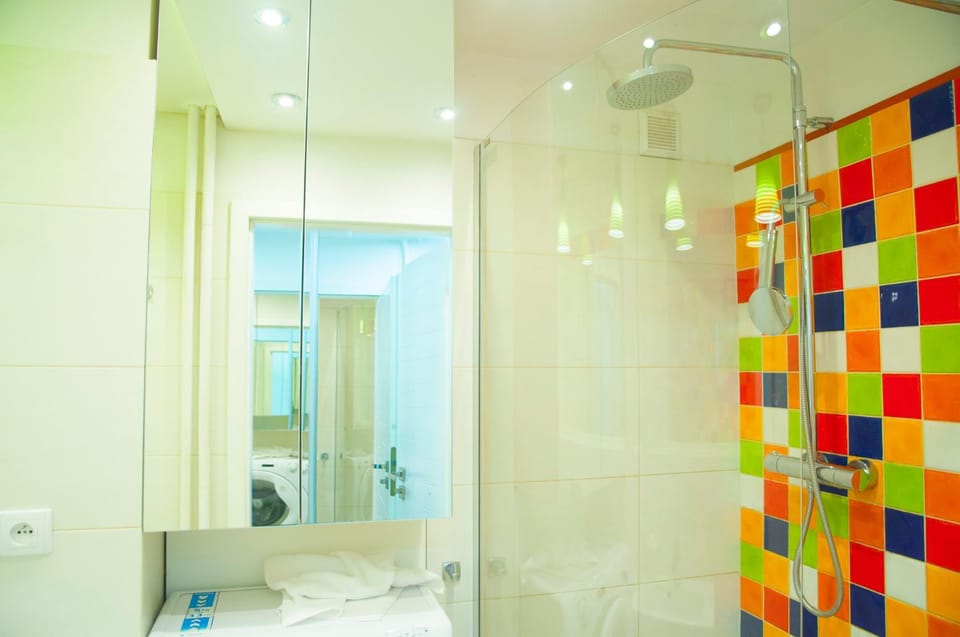 Shower, Bathroom