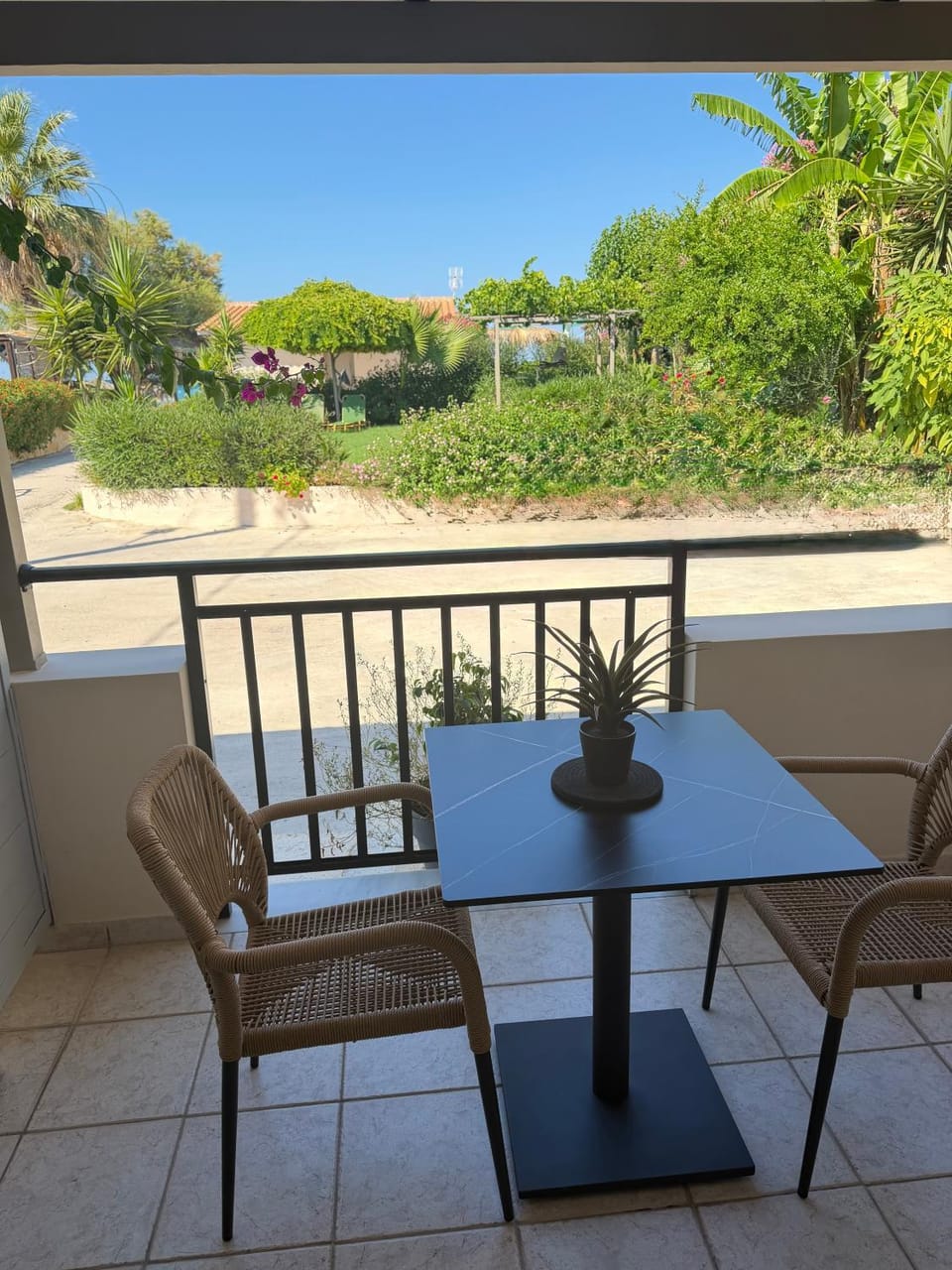 Garden Studios Apartment in Katastari