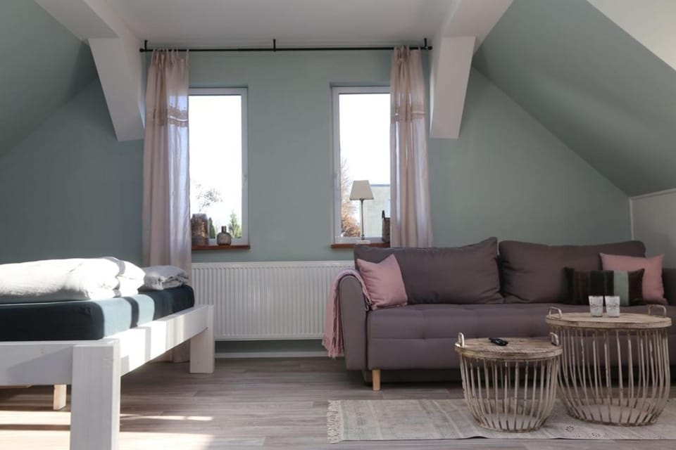 BLUMENSTIL Ferienwohnungen 2 Apartment in Thuringia, Germany
