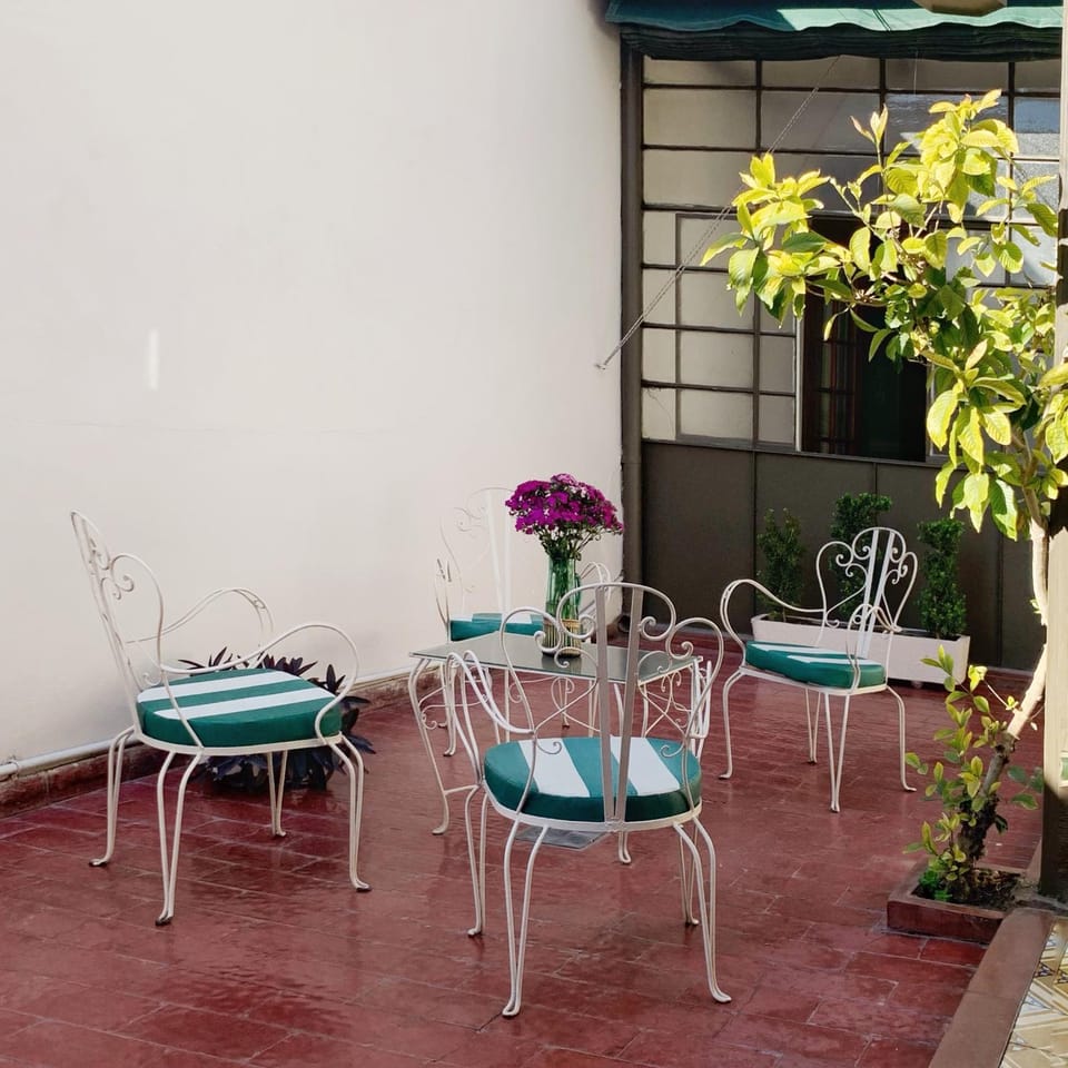 Patio, Garden