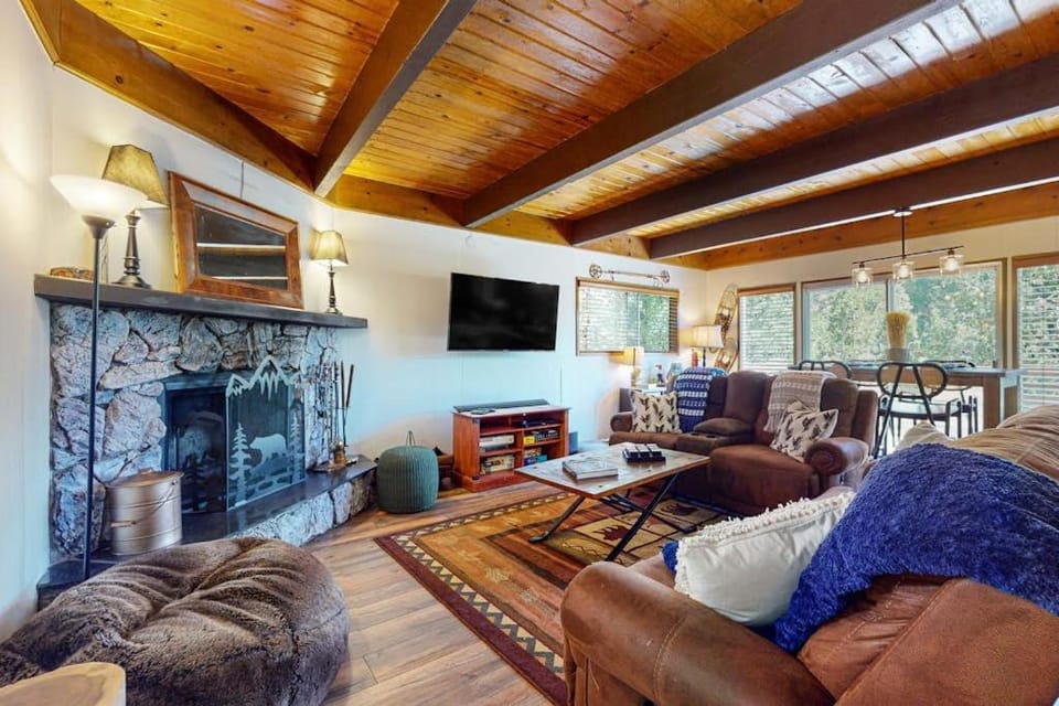 House of the Rising Sun House in Lake Arrowhead