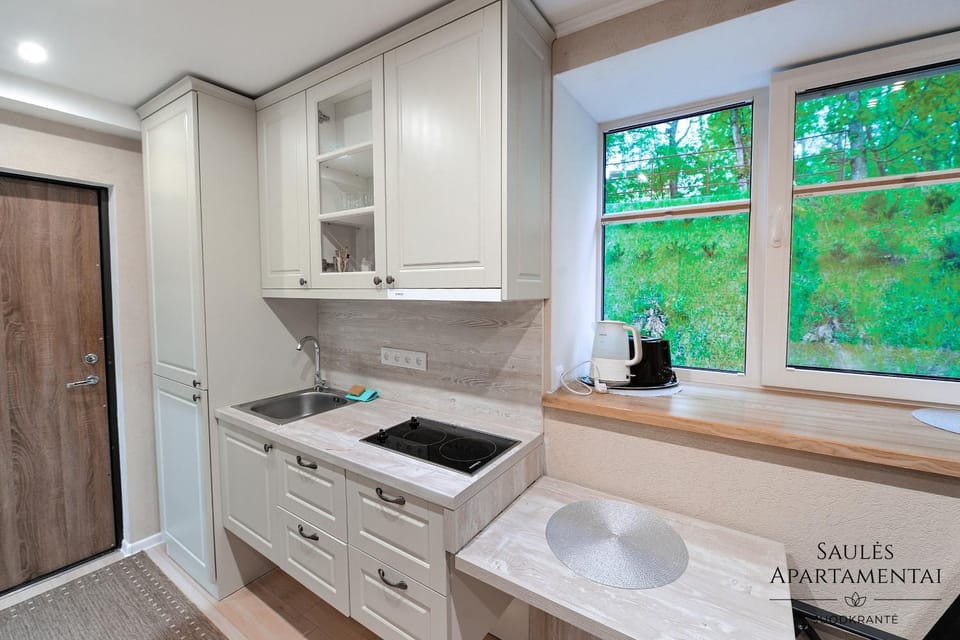 Kitchen or kitchenette, Dining area, Street view