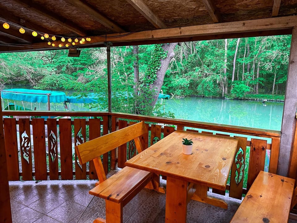 Natural landscape, View (from property/room), Balcony/Terrace, Dining area