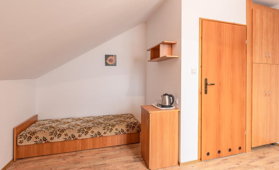 Pokoje Gościnne Ul. Chabrowa 17 Bed and Breakfast in West Pomeranian Voivodeship, Poland