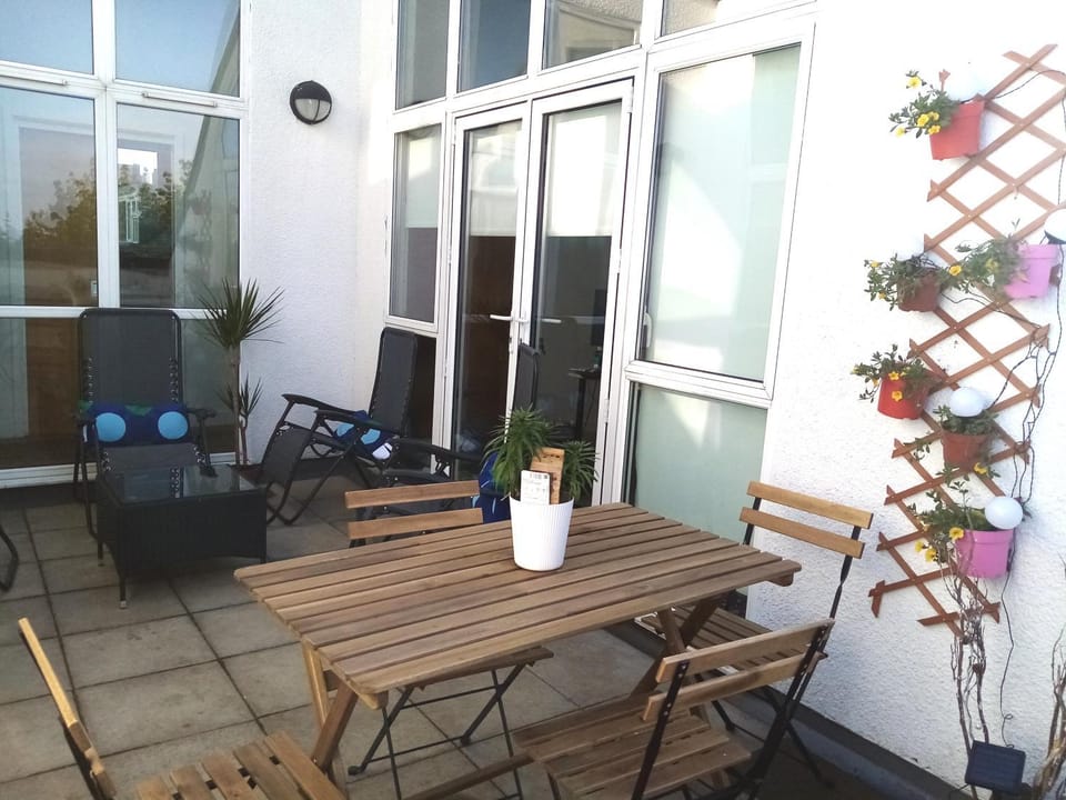 Hendon Central, Private room ensuite Vacation rental in London