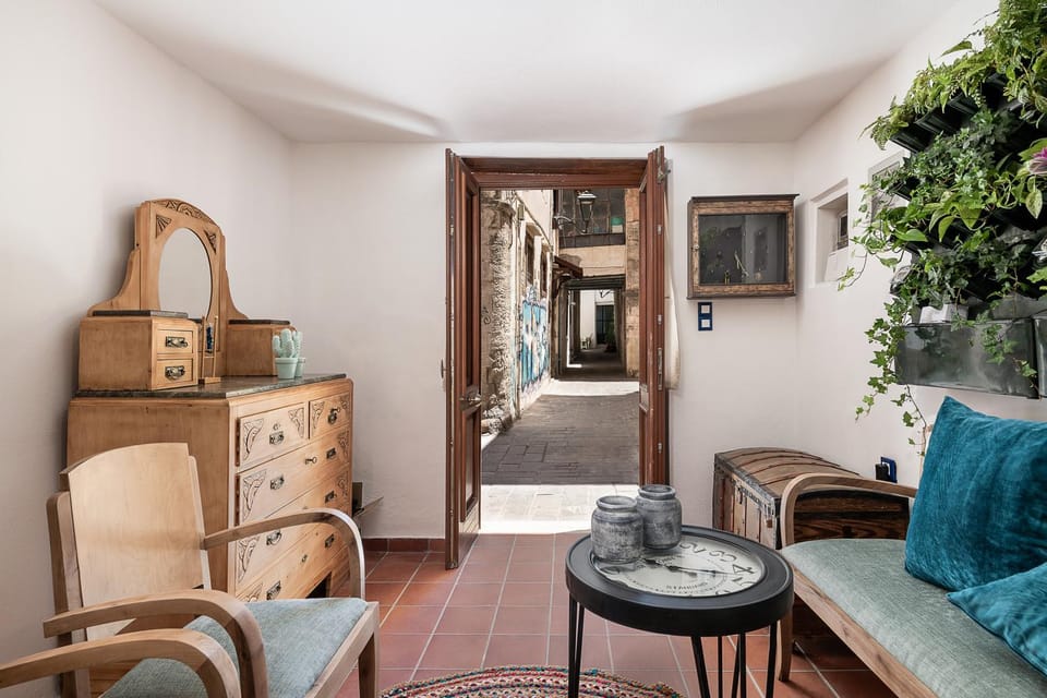 Agazade Bey Apartment in Chania
