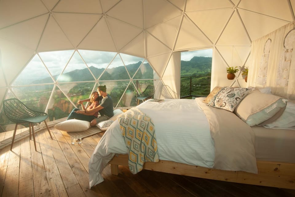 Bed, Living room, Bedroom, Mountain view