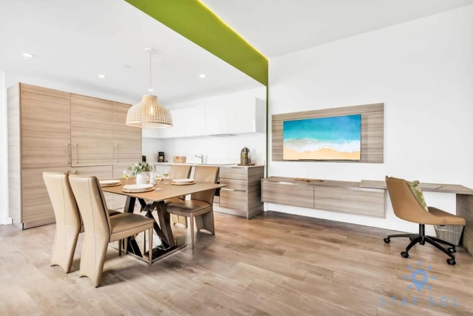Costa Hollywood - Worth Traveling - Rooftop Pool- Gym Apartment in Hollywood Beach