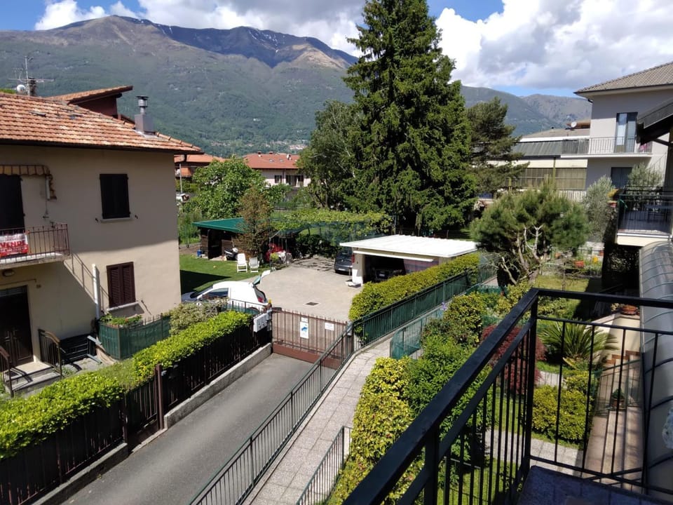 lago dorato House in Province of Lecco