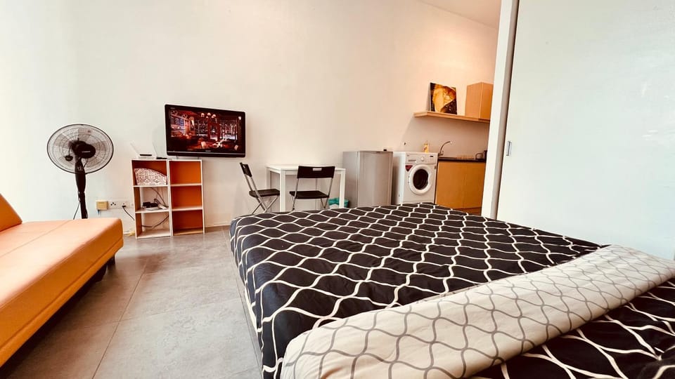 Montana Suite 5, Empire Damansara Apartment in Petaling Jaya