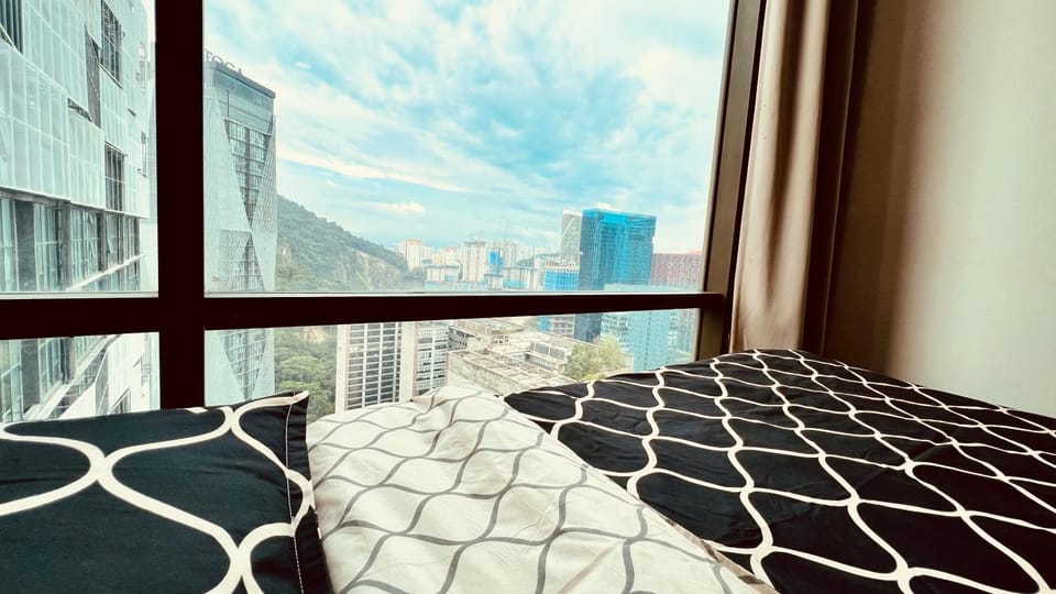 Montana Suite 5, Empire Damansara Apartment in Petaling Jaya