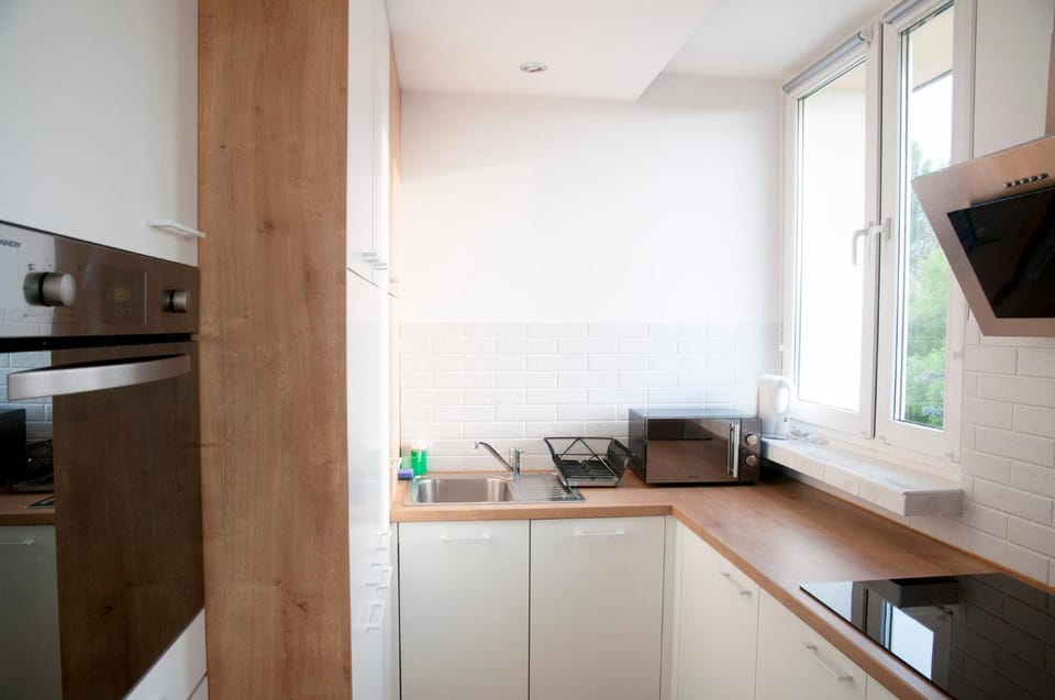 Kitchen or kitchenette, stove