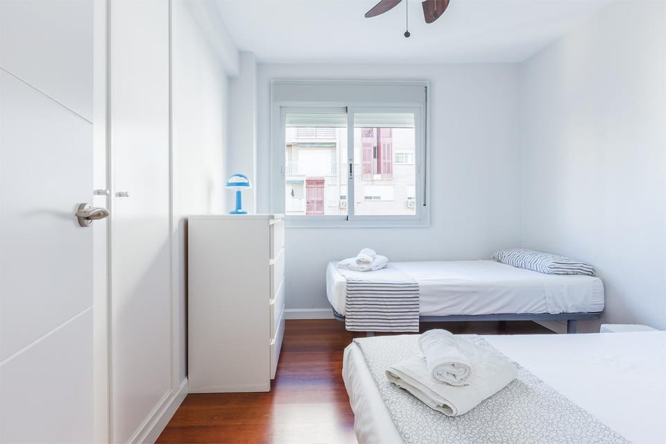 A&N Sunny Stay in Torre del Mar Walk to the Beach Apartment in Torre del Mar