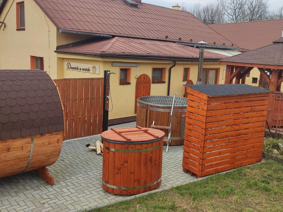 Hot Tub, Sauna, Spa and wellness centre/facilities