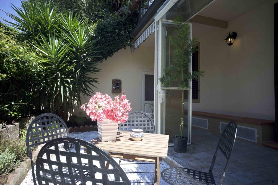 Patio, Garden