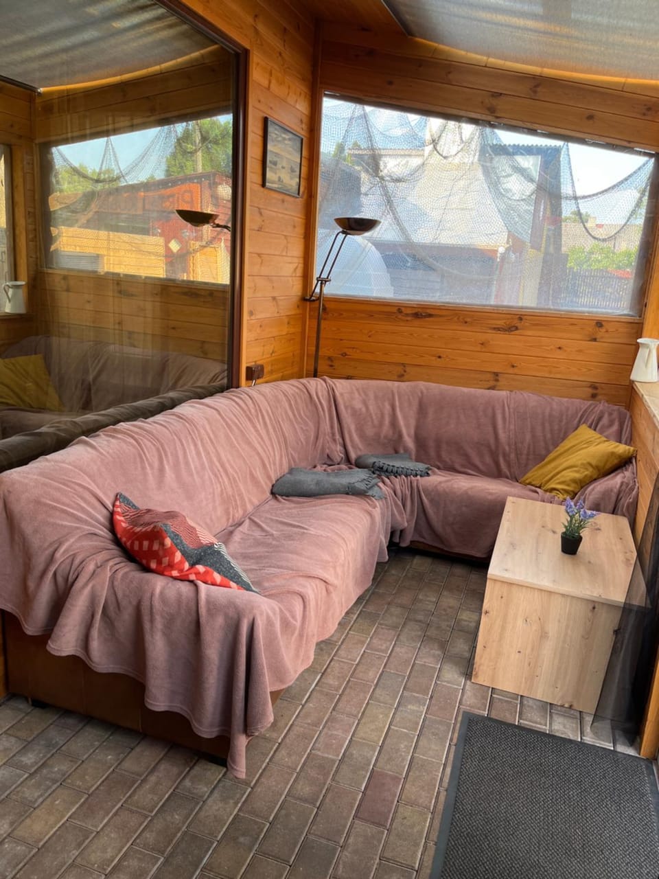 Seating area