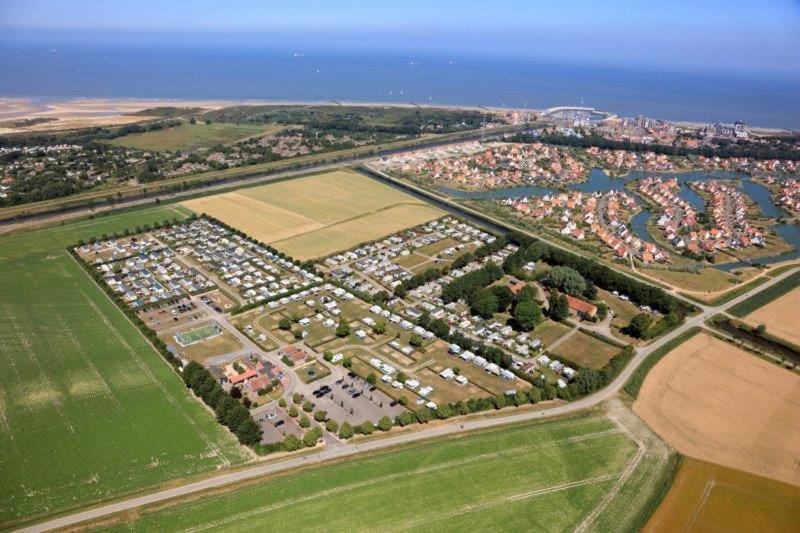 Cassandria Bad - luxe Glamping Campground/ 
RV Resort in Zeeland, Netherlands