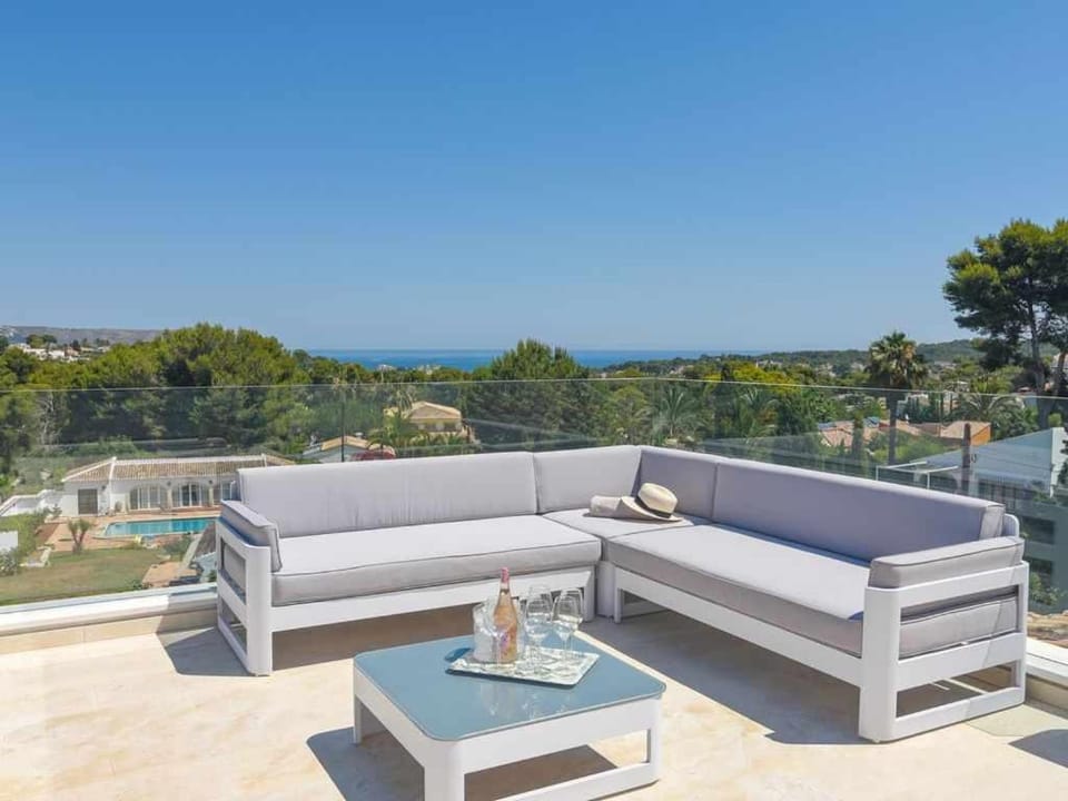 Bonita stay: B Sky: Piscina caliente, vistas, wifi Chalet in Marina Alta