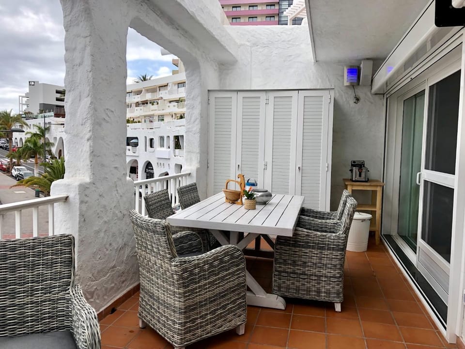 View (from property/room), Balcony/Terrace