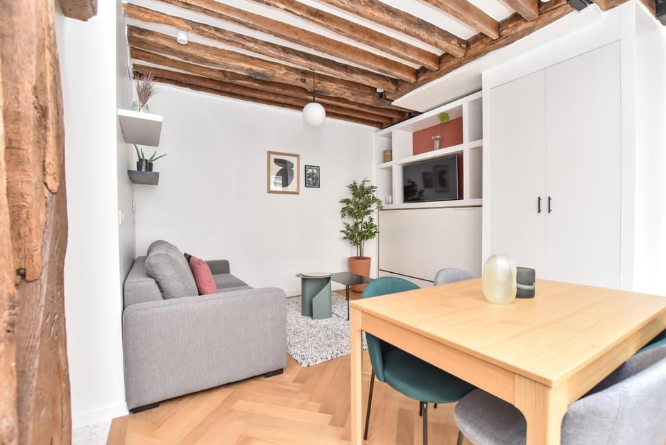 Authentic apartment 1BR-4P République - Le Marais Apartment in Paris