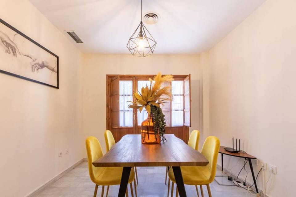 Divina Central Style by Valcambre Apartment in Seville