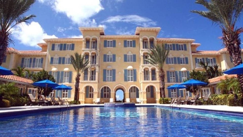 Property building, Swimming pool