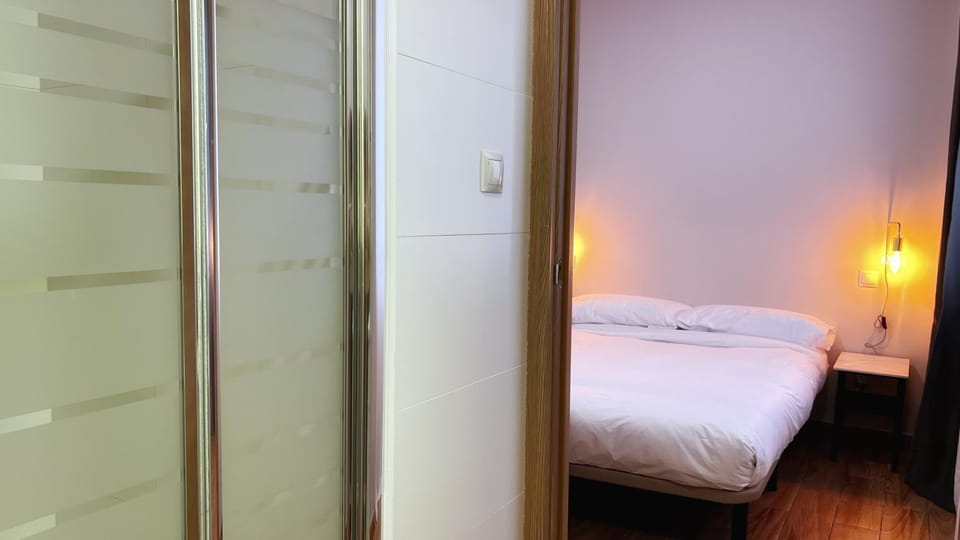 Iturriaga Ostatua Self check in Bed and Breakfast in Bilbao